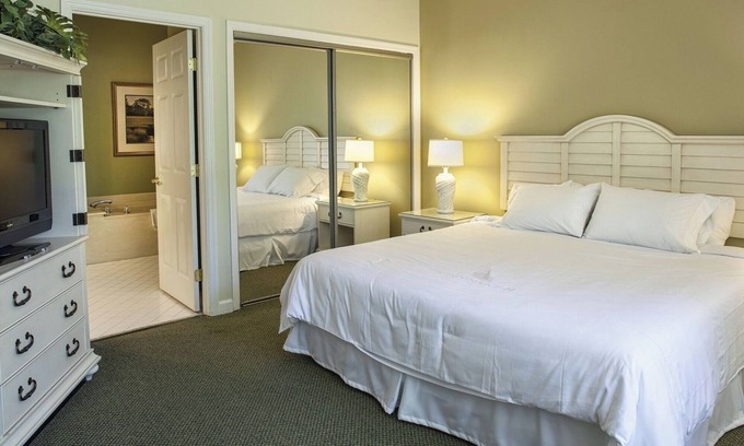 Shipyard Plantation Villa | 2BR Island Getaway w/Pool, BBQ Area & Easy Ride to Hilton Head Beaches