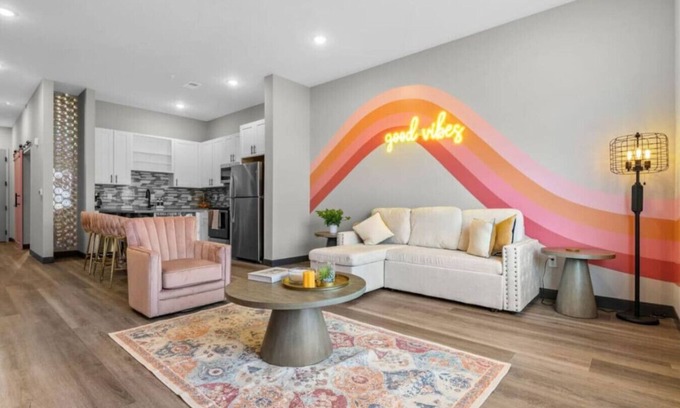 South Nashville Apartment | 2BR Retreat, 8 Min from Broadway!