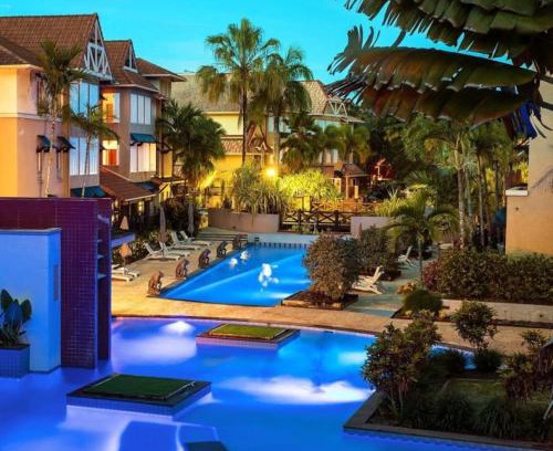 Cairns North Apartment | 2BR The Lakes Resort Escape, 4 Pools 5 min Airport