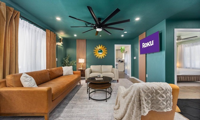 Greenacres House | 2Kings|1GIG Wifi| Skylight |NoSteps|RainShowers