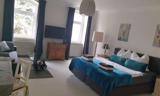 Seehausen Apartment | 2min from the lake, modern apartment 58 sqm/12 km from Motorsportarena Oschersleben