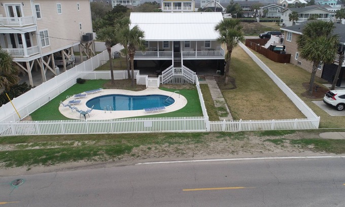 Inlet Harbour House | 2nd row, Private Pool, Putting Green Direct Beach access, Resort Package.