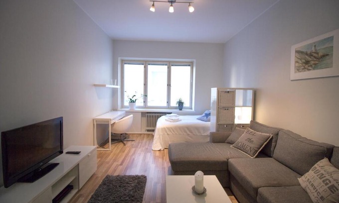 Ullanlinna Apartment | 2ndhomes Pietarinkatu Apartment 2