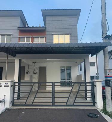 Bota House | 2storey Asraf's homestay