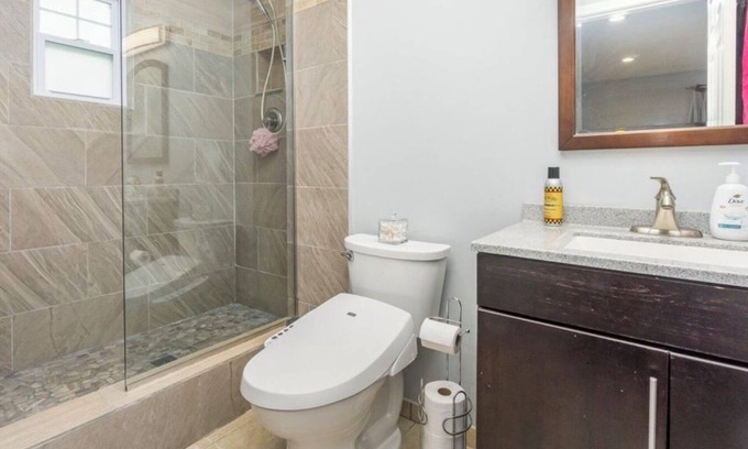 Richmond House | 3-2 pet friendly close to UK/EKU SERVICE CONNECTED VETERANS 20% OFF