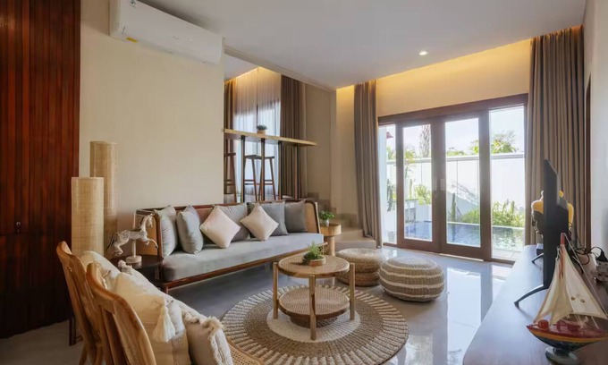 Bukit Villa | 3-Bdr Villa Close to Beach 30% Off!