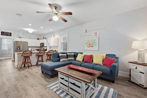 Port St. Joe House | 3 Bed 4 Bath Vacation home in Barefoot Cottages - Port St. Joe