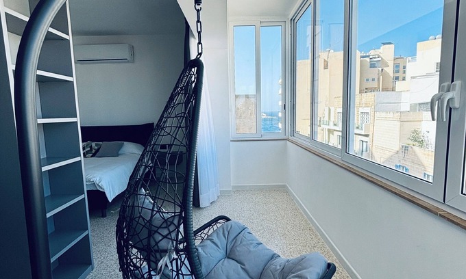Tower Road Apartment | 3-bed apartment in Sliema with sea views
