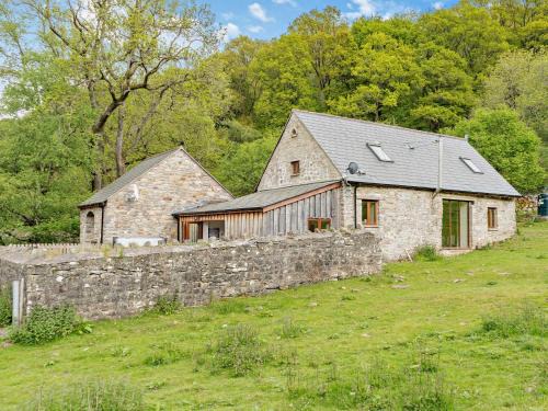 Abergavenny House | 3 Bed in Govilon 59730