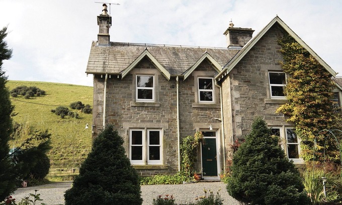 Langholm Cottage | 3 bedroom accommodation in Near Langholm