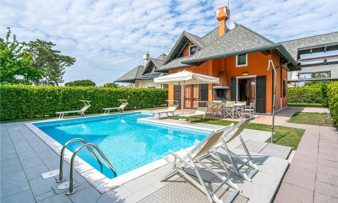 Isola Albarella House | 3 bedroom accommodation in Albarella RO