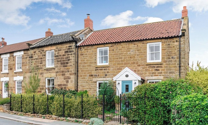 Burniston Cottage | 3 bedroom accommodation in Burniston, near Scarborough