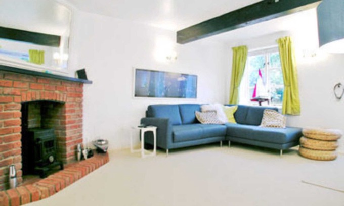 Whippingham Cottage | 3 bedroom accommodation in Island Harbour, near Newport