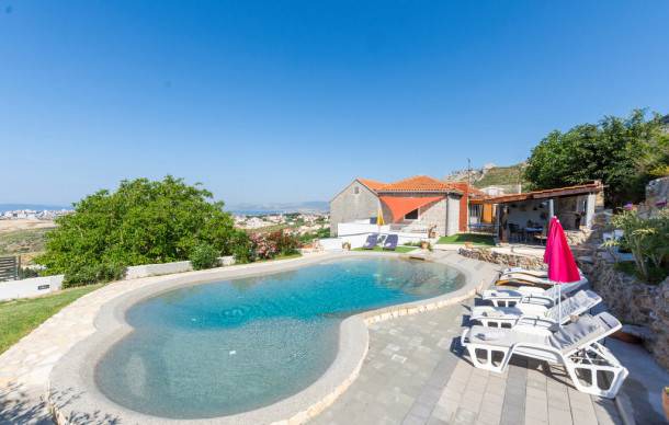 Kucine House | 3 bedroom accommodation in Kucine