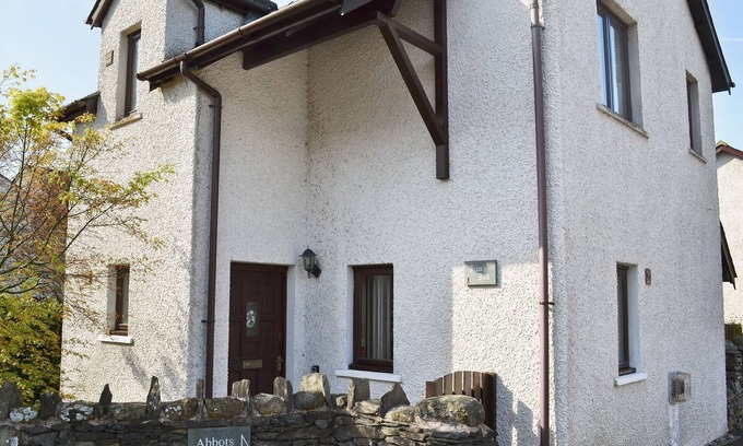 Backbarrow Cottage | 3 bedroom accommodation in Backbarrow, near Ulverston