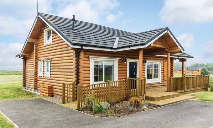 Hornsea Cabin | 3 bedroom accommodation in Hornsea