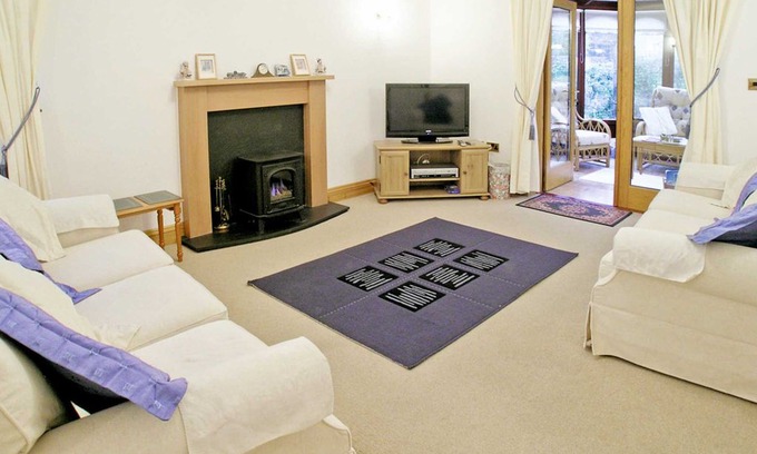 Longhoughton Cabin | 3 bedroom accommodation in Longhoughton, near Alnwick