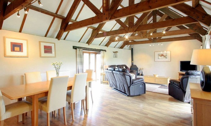 Pelynt Cabin | 3 bedroom accommodation in Pelynt, near Looe