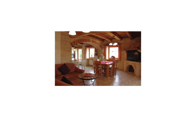 Banki House | 3 bedroom accommodation in Banki