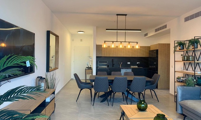Jerusalem Apartment | 3 Bedroom Apartment in Shalem Tower