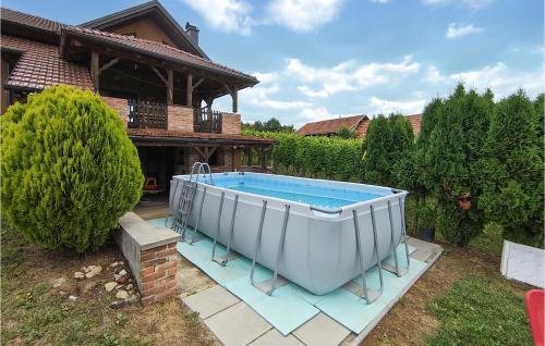 Ljubescica House | 3 Bedroom Beautiful Home In Novi Marof