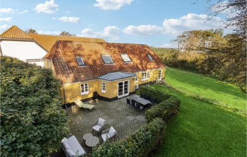 Logstrup House | 3 Bedroom Cozy Home In Løgstrup