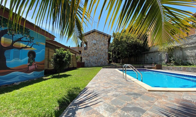 Cantonments House | 3-bedroom green sanctuary in the heart of Accra with beautiful garden pool