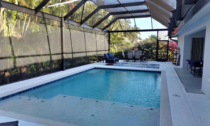 Marco Island House | 3-bedroom house close to beach with screened-in pool on tropical Marco Island