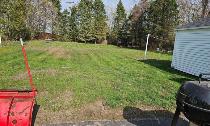 South Haven House | 3-bedroom house, large private yard, great location in South Haven MI