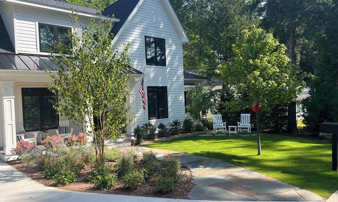 Harbor Springs House | 3-bedroom house in awesome Harbor Springs with WiFi, AC