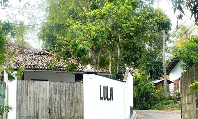 Kathaluwa Villa | 3-Bedroom Lakeside Villa with Pool in Ahangama