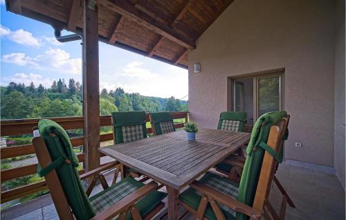 Duga Resa House | 3 Bedroom Nice Home In Donji Zvecaj