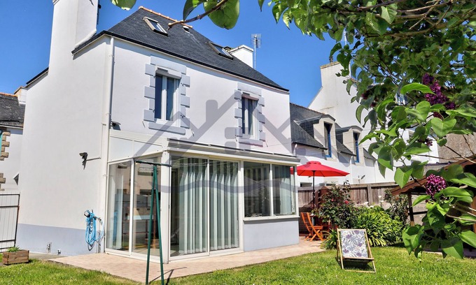 Guilvinec House | 3 bedroom private vacation home in guilvinec