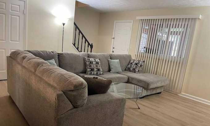 Peachtree Corners House | 3-bedroom townhome in peaceful Norcross with AC