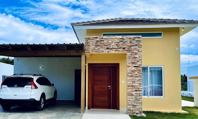 Cabarete Villa | 3-bedroom villa on East Cabarete beach, pool/TV/Wi-Fi/parking