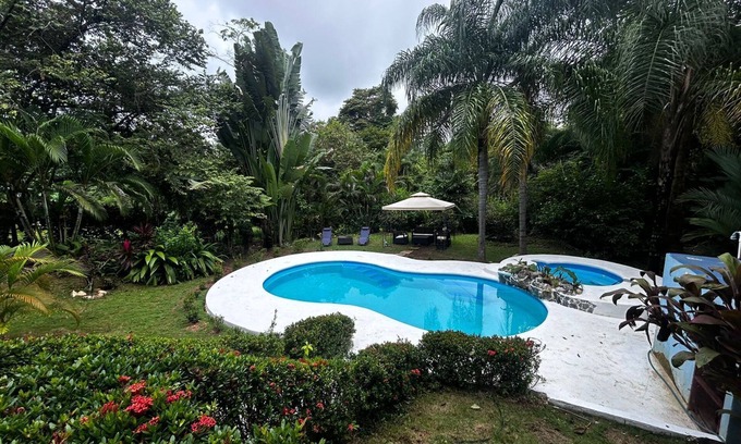 Montezuma Villa | 3-bedroom Villa, with tropical gardens and pool, 3km from the beach.