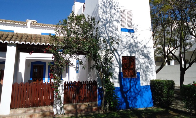 Conceicao e Cabanas de Tavira Villa | 3 bedroomed, 2 bathroomed villa on development with large pool walking to beach