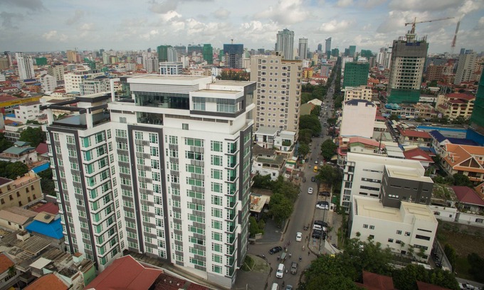 Chamkar Mon Apartment | 3 Bedrooms Suite - Residia at Silvertown