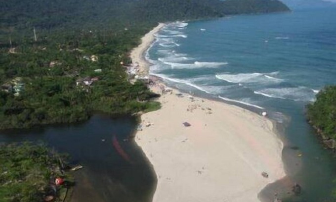 Itamambuca House | 3 bedrooms with air conditioning. 80 meters from the beach. Jardim.