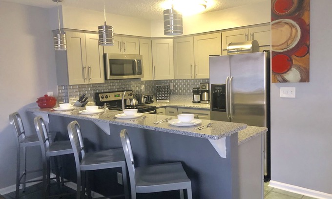 Northeast Virginia Beach Condo | 3 BLOCKS TO THE BEACH IN THE “VIBE” DISTRICT