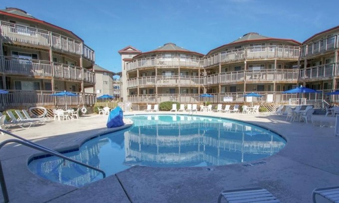 Kill Devil Hills Condo | 3 Br/2Ba Outer Banks Beach Club 1, Beachfront Resort, 2nd Floor Condo