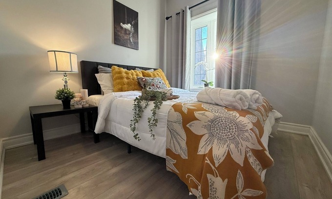 Bickford Park House | 3-BR House in Little Italy Downtown-Free Parking