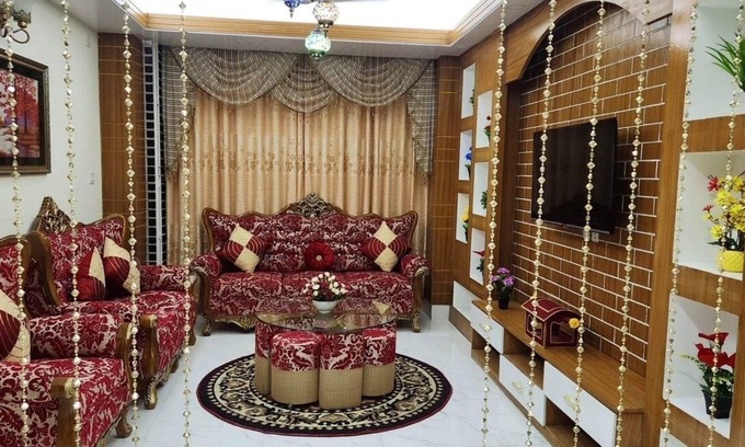 Uttara House | 3 BR Luxury Furnished Air Conditioned APT in Uttara Sector 11