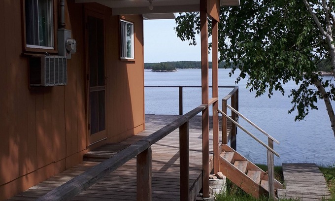 Northern Ontario Cottage | 3 Cottages on the water with a spectacular view