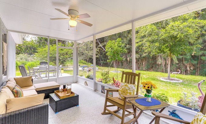 Sebastian Cottage | 3 Mi to Dtwn Sebastian: Home w/Furnished Patio!