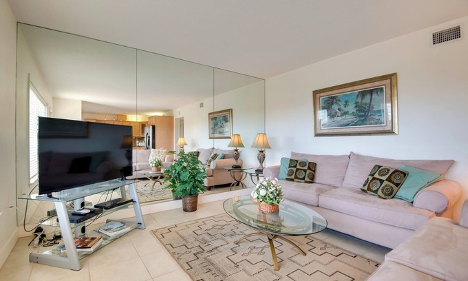 Vero Beach Apartment | 3 Mi to Ocean: Riverfront Apartment in Vero Beach!