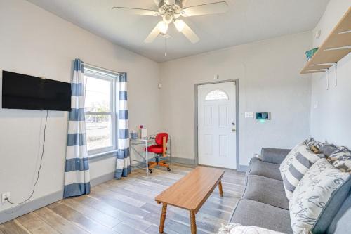Pueblo House | 3 Mi to Riverwalk Mountain-View Pueblo Home!