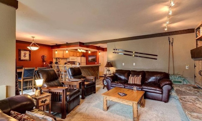 Historic District Condo | 3 MINUTE WALK TO MAIN STREET. 5 Minute Walk To Gondola.