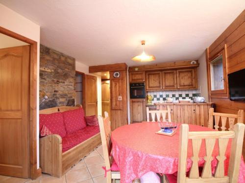 Les Carroz-d'Araches Apartment | 3 pièces cabine avec parking, près des pistes et commerces - FR-1-572-55