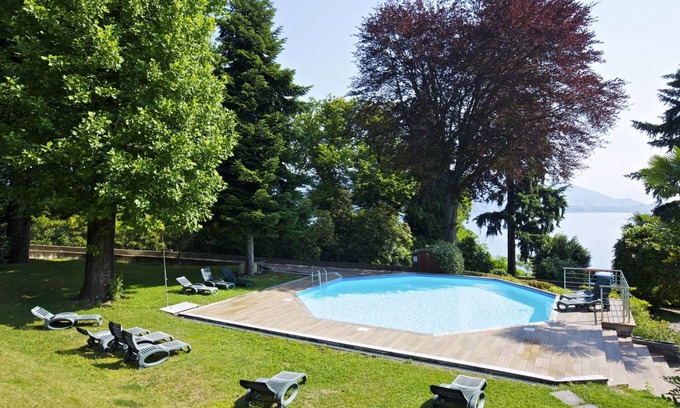 Carciano Apartment | 3-room apartment with balcony in an Art Nouveau villa with communal pool